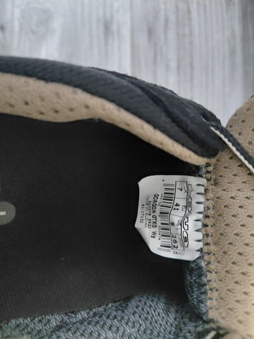 Продам нові кросівки Lowa Gorgon GTX Ws 41 р