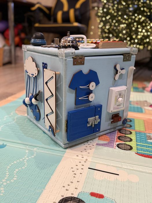 Бізікуб великий  для хлопчика