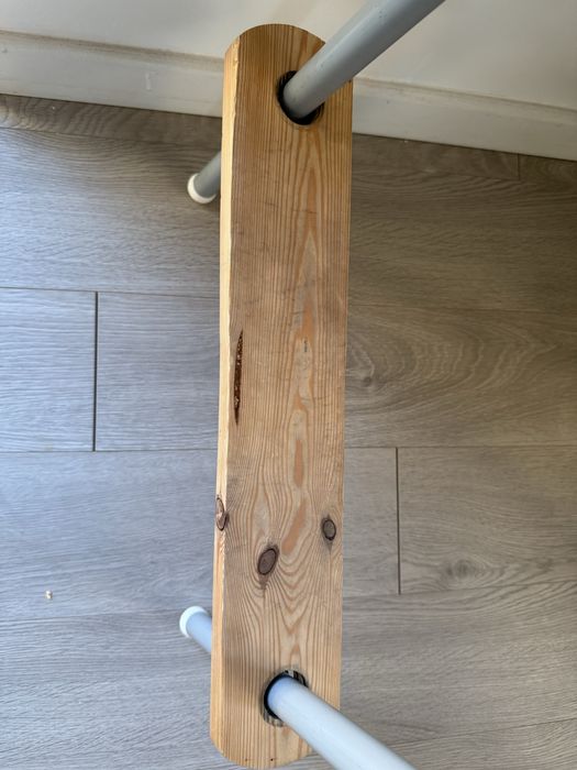 Krzeselko do karminia ikea antilop z podnóżkiem