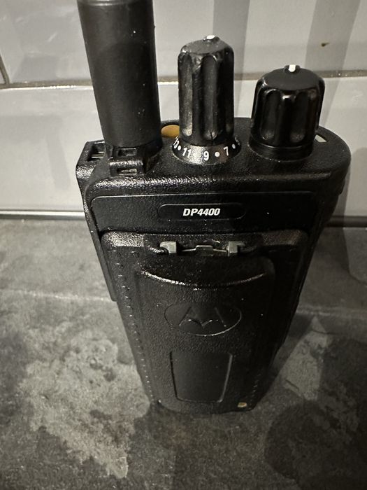 Motorola DP 4400e /DP4400 UHF