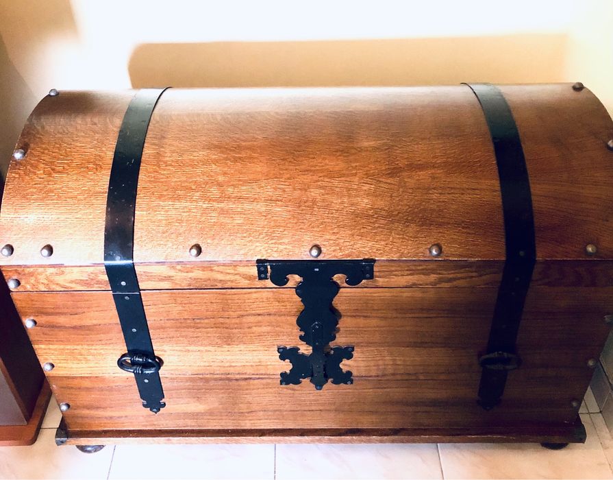 Arca / Baú madeira maciça