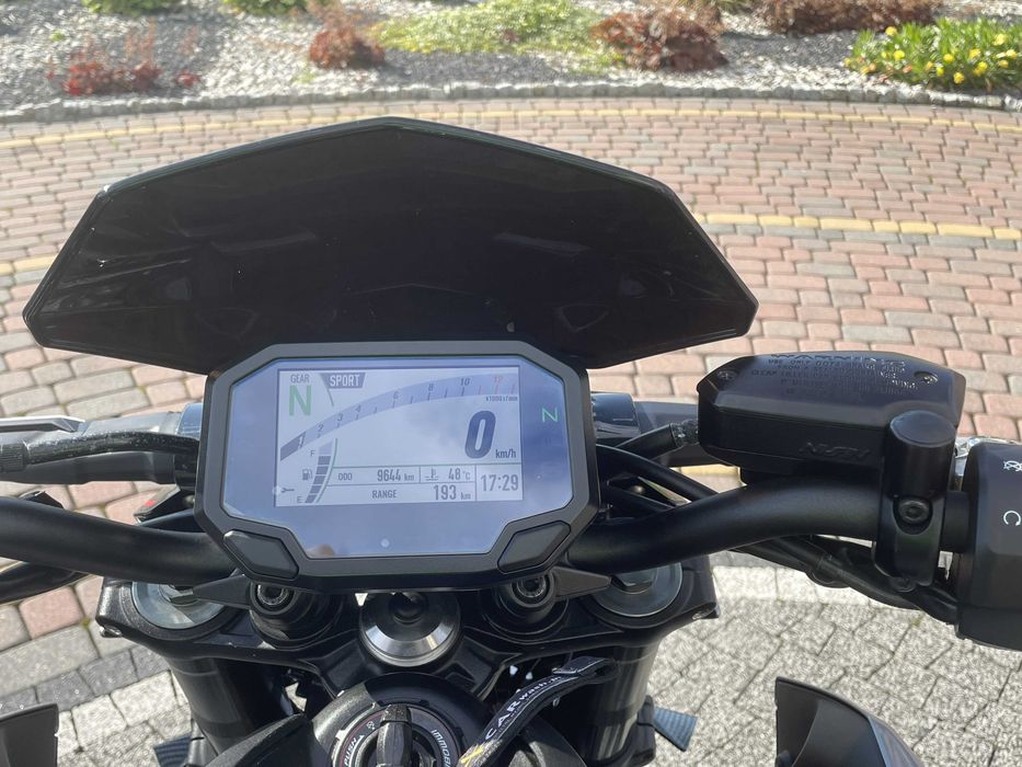 Kawasaki Z900 – stan salonowy | Akrapovič | Quickshifter | Mapa | Przebieg 9500km