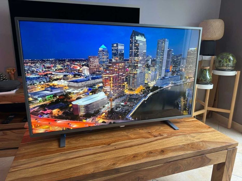 Telewizor Philips 43PUS6703/12 43" 4K LED Plus Ultra HD HDR10 Smart TV DVB-T2 Ambilight X3