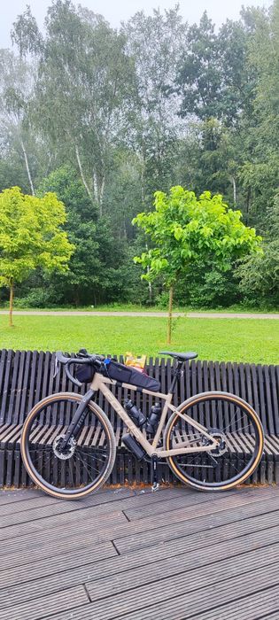 Gravel Focus Atlas 6.9 model z 2023r.