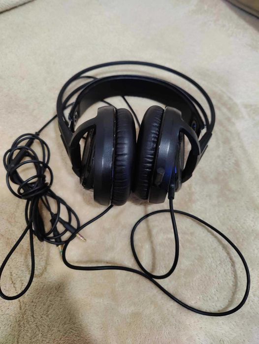 SteelSeries Siberia V3 praticamente novos