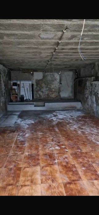 Garagem em Sintra - 4 carros