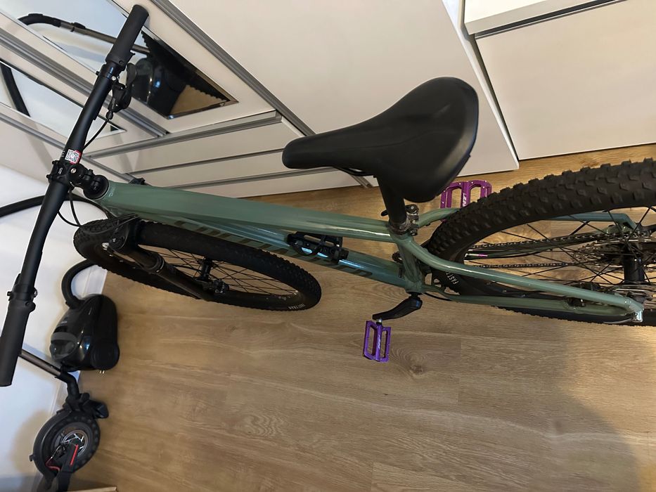 Rower zjazdowy specialized