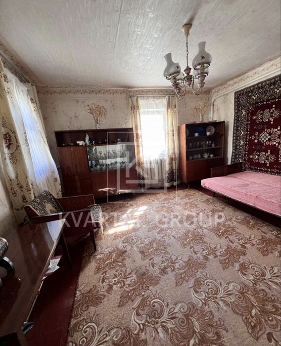 Будинок в центрі с. Петрушки