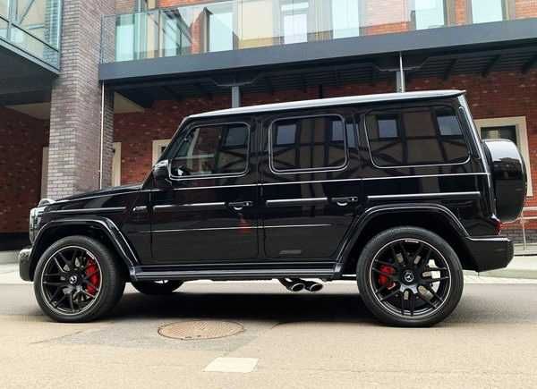 Прокат Геліка без водія або з водієм — Mercedes-Benz G63 AMG