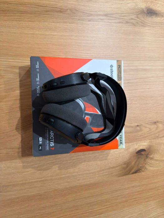 Headset Steelseries Artics 7