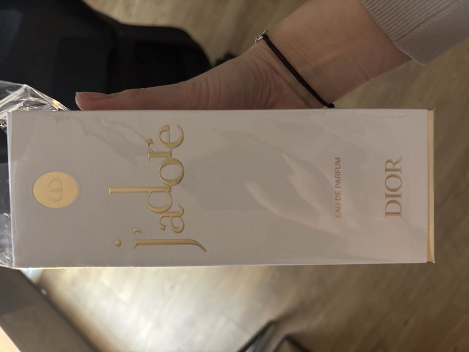 Dior J’adore 100ml sprzedam Jadore