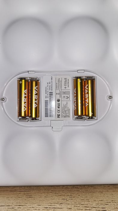 Продам Цифрові смарт ваги Fitbit Aria Wi-Fi Smart Scale Google