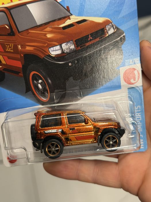 Hot Wheels STH Mitsubishi Pajero Evolution EVO super treasure hunt