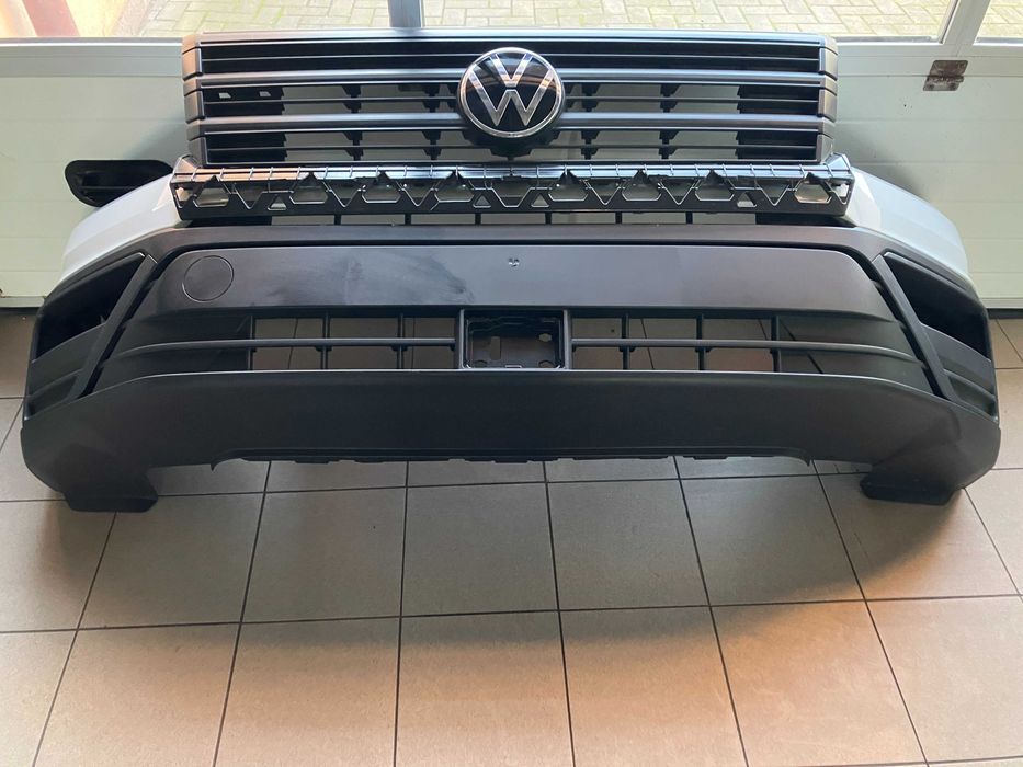 Zderzak przedni VW Crafter II Lift od 2o24r Man TGE rózne wer.; KOLORY