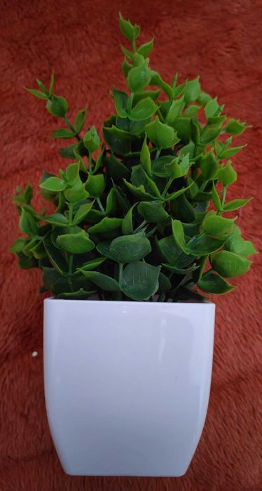 Sztuczne kwiaty z doniczkami 6 szt. zestaw roślin sztucznych