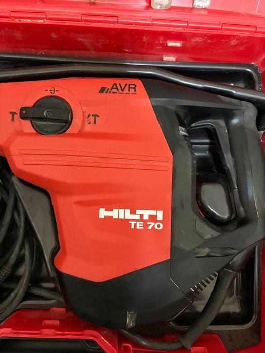 Hilti TE 70 AVR SDS Max Profissional Completo com Brocas e Ponteiros Originais