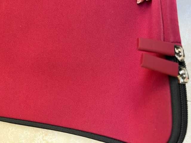 Bolsa Sleeve Premium Almofadada para Portátil 15.6’’, Nova