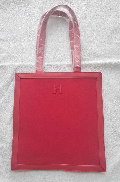 CAROLINA HERRERA - Perfume / Saco / Frascos de Perfume