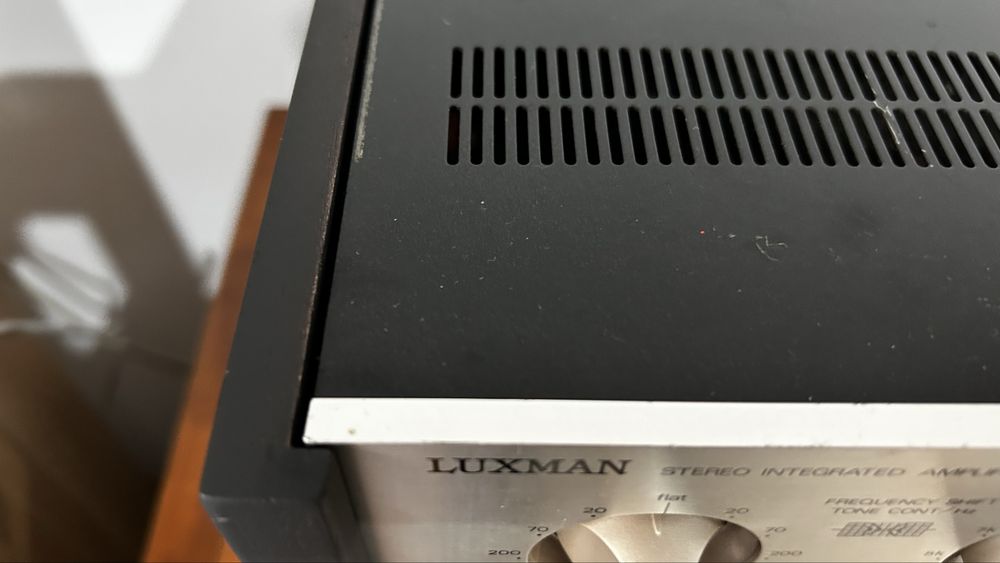 Amplificador Luxman L-410