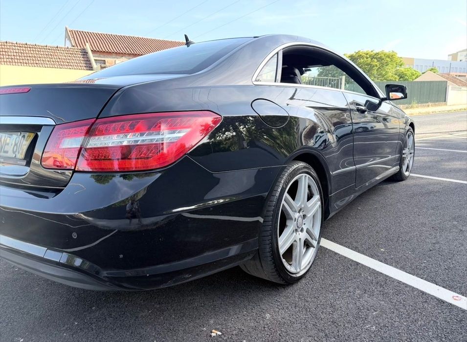 Mercedes e250 coupe