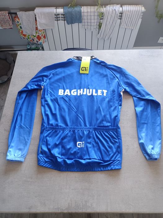 Komplet odzieży technicznej/ rowerowej, włoskiej marki Ale.