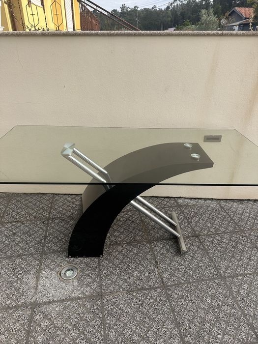 Mesa de jantar.