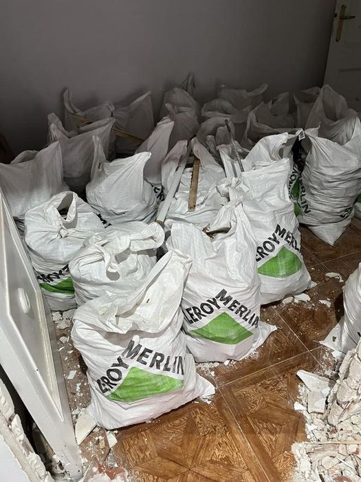 Faço recolha de sucatas e entulho limpezas