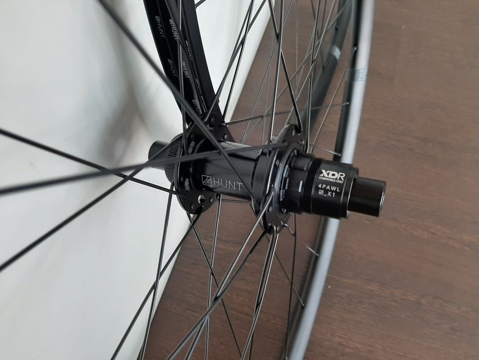 Rodas Hunt 4Season Allroad Disco XDR estrada, gravel12x100 e 142mm