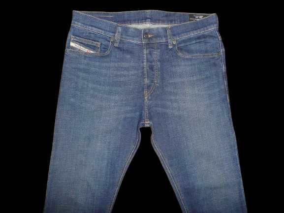 Spodnie dżinsy DIESEL W32/L32=43,5/110cm jeansy D-Luster