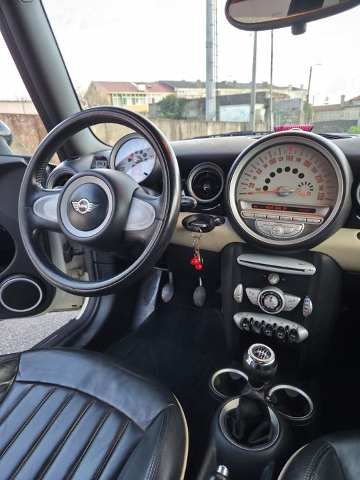 MINI  COOPER D1.6  110cv caixa 6 velocidades