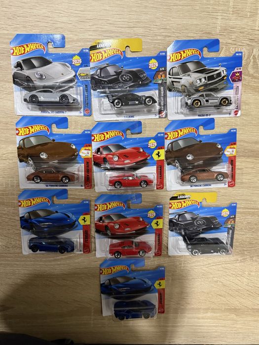 Vendo lote de 10 carros Hot Wheels