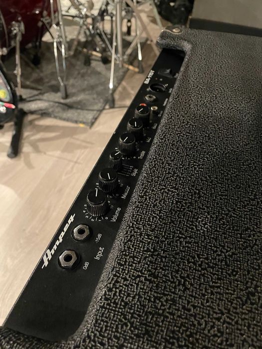 Ampeg BA-115T – combo basowe 100 W