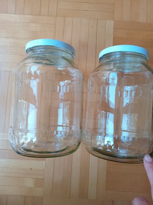 Duży słoik słój szklany o pojemności 2500 ml