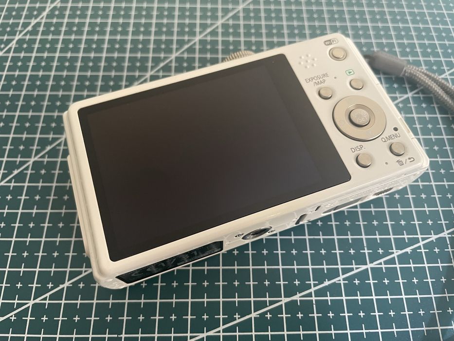 Panasonic Lumix TZ40 Leica
