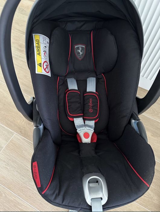Автокрісло Cybex Cloud Z i-Size Ferrari Victory Black
