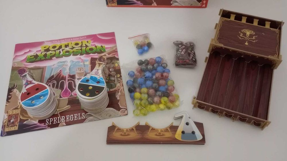 Potion Explosion - Jogo de Tabuleiro