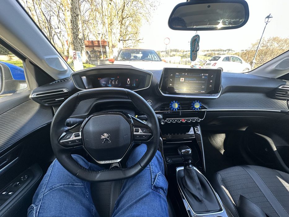 Peugeot 208 Allure
