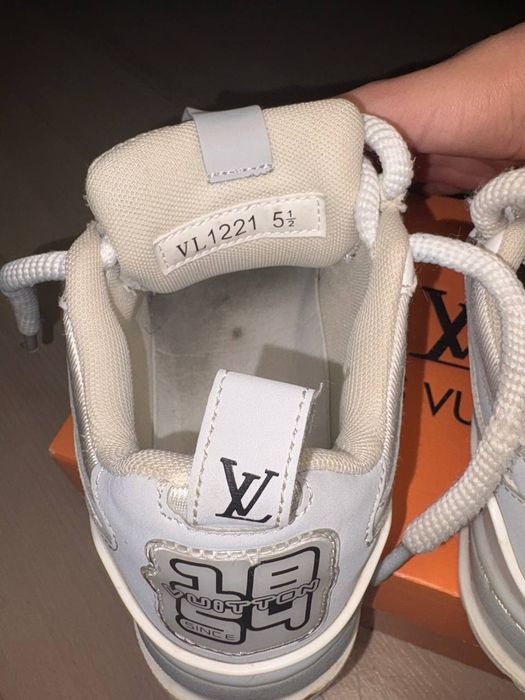 Кросівки LV skate В НАЯВНОСТІ