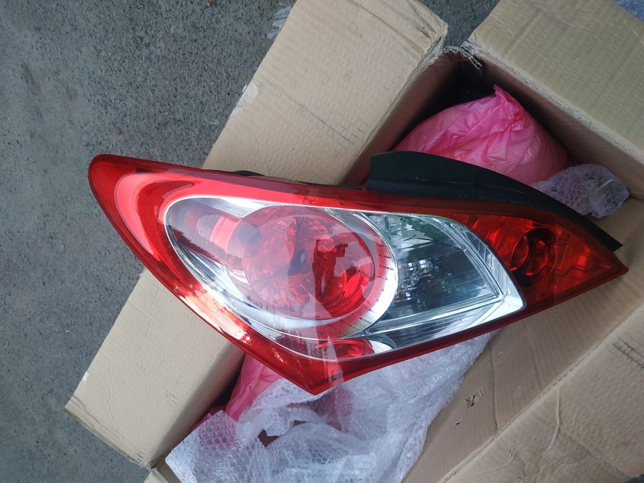 Задние фонари Genesis coupe