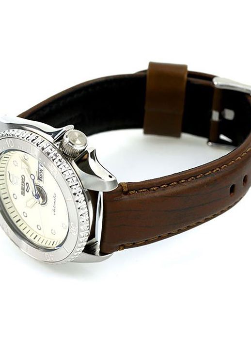 Seiko 5 Sports x Evisen Skateboards SBSA103