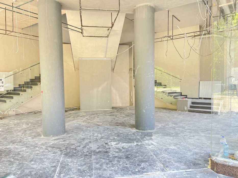 Центр, Жилянська, 59, ЖК Дипломат Холл, перший поверх