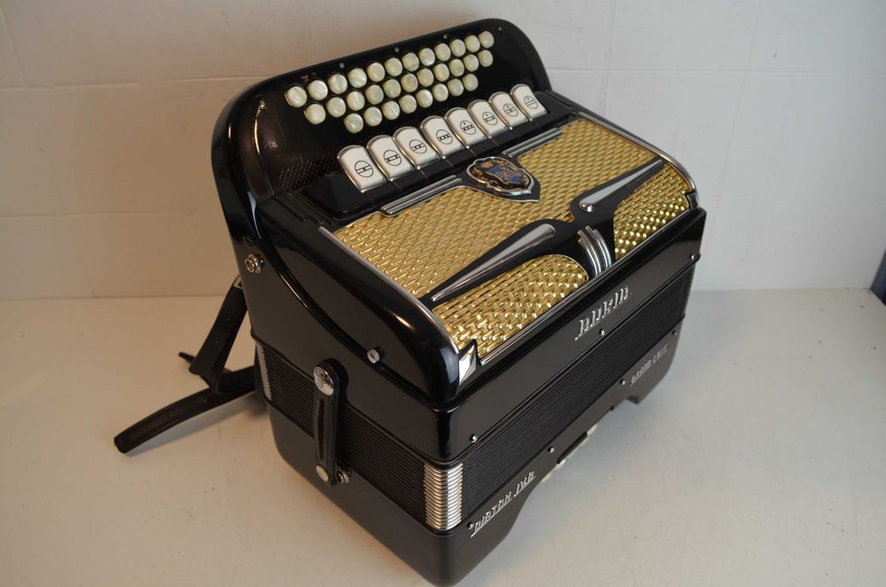 Concertina Adria 4 voz. N 01