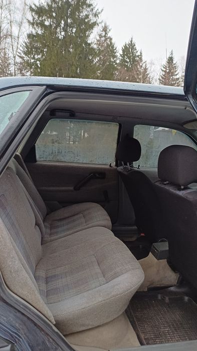 Продам  Volkswagen Passat 1.8Газ/бензин.