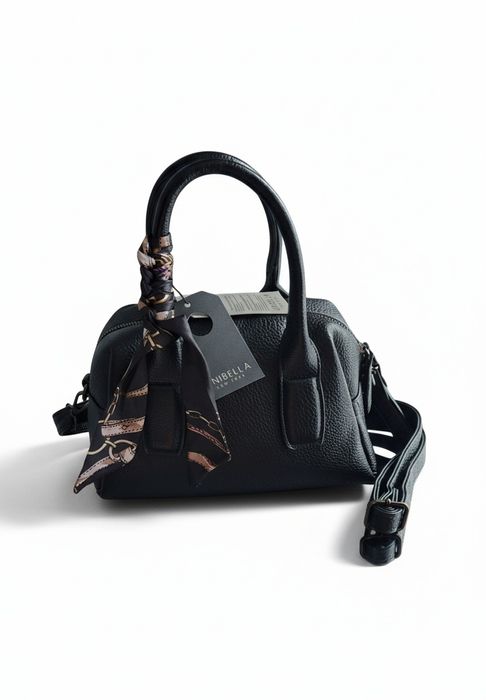 Torebka kuferek Unibella ze wstążką
 Ze