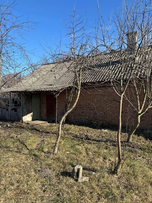 Продам будинок поруч з містом  Шептицький