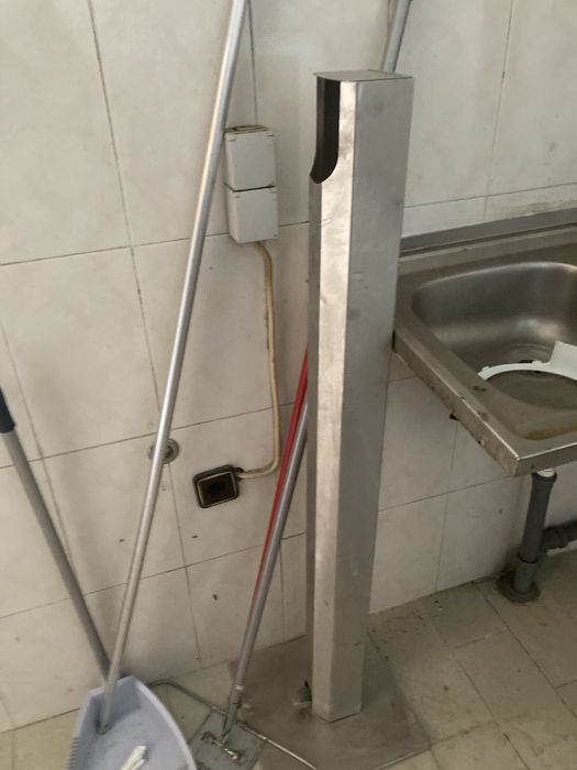 Mobiliaria de cafe e restaurante