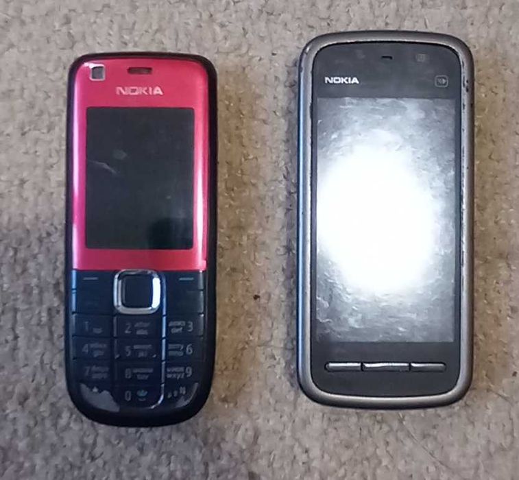 Неробочі мобільні телефони на запчастини