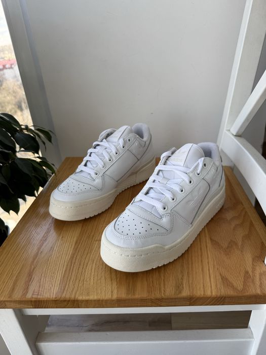 ОРИГІНАЛ 100% Adidas Forum Bold Originals | HQ1982 шкіряні кросівки 39 р