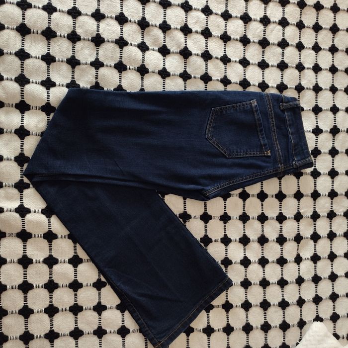 Jeansy z szerokimi nogawkami