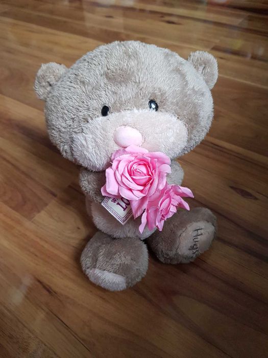 Card Factory Duży miś Hugs z kwiatami With Love misio maskotka vintage